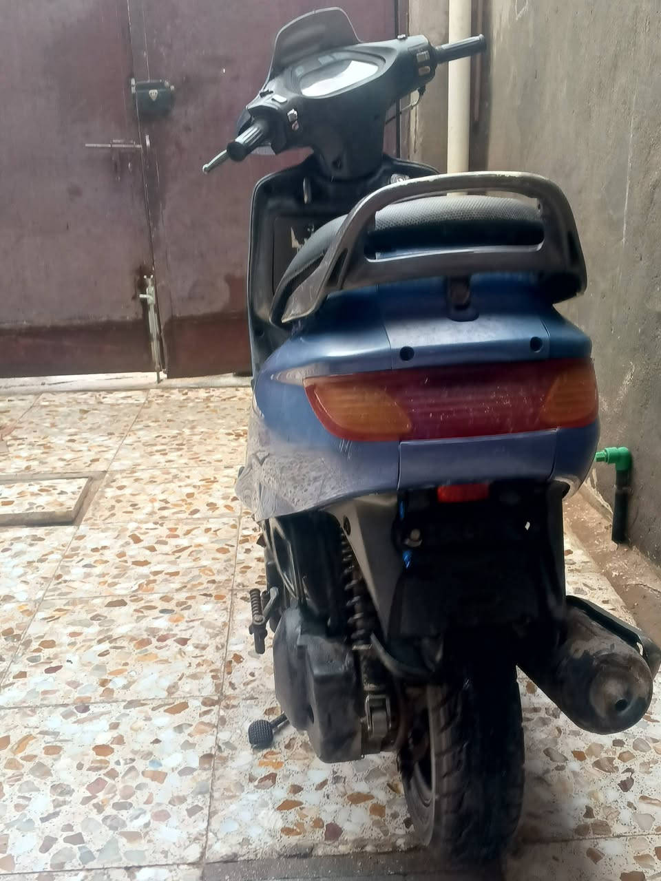 السلام عليكم عيني 
شباب درجه للبيع نوع الدرجه (فراشه)  ياباني باله

درجه كافله عمه من كلشي فقط كفرات تعبانه 

مكاني كربلاء طويريج الحولي 

السعر الدرجه ٥٥٠ وبيه مجال حك الجيه 

الاتصال ***********

***********
