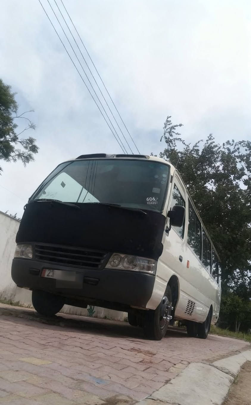 سلام عليكم ورحمه الله وبركاته للبيع كوستر تيوته راس ثور
محرك جديد جمره قبل ثلاث شهر                                 كير. وكسل      خير من الله            صدر  جديد
منظومه غاز 80لتر كلشي بيه جديد نوزلات غاز جديده
فيتبم و نوزلات بانزين و بلكات جديد
باب العبري كهربائي
سياره كفاله
رقم سياره سليمانيه جديد
بسمي تحويل ثاني يوم
***********مامتواجد على فيس
العنوان سياره البياع شارع رافدين يم سواق العسل
سعر سياره 205$ و بيه مجال
