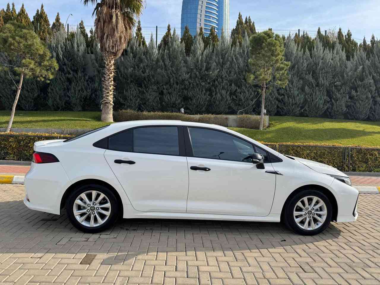 کرۆلا ٢٠٢٤ Hev
تەنها ١٥ هەزار کم ڕۆیشتوە
پاتری گەورەی کوشن جلد
فوول فوول مواسەفات
سەیارەکە لۆک لۆکە و کامل جوانکاری بۆ کراوە گاعی سەردۆسەو ناو سنوق وسەر داشغوڵ و کوشنی شەریکەی جیهان تێگیراوە باڵی سەر سنوق جامەکانی کامل دژەخۆری ئەصلی بۆ کراوە کامل جام ڕەشی لەگەلایە زۆر جوانکاریتر سەیارەکە لە سلێمانیەو تەنها دوو پەلە ساردی بچوکی هەیە 
نرخ:١٥٧ 💰💰وەرەقەو معامەلەیەکی کەم 
تکایە بۆ بینینی سەیارەکەو هەر زانیاریەک پەیوەندی بکە:
☎️☎️***********☎️☎️
☎️☎️***********☎️☎️ السليمانية, العراق
