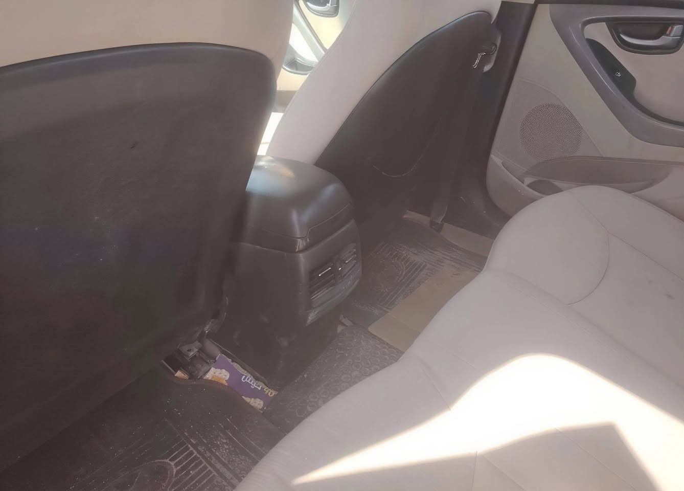 السلام عليكم النترا 2015خليجي فول تبريد خلفي مكينه 1800 كير محرك كفاله بيه ضربه جاملق الخلفي ورشات صبغ رقم انكليزي سعر88مكاني بصره الدير ***********
