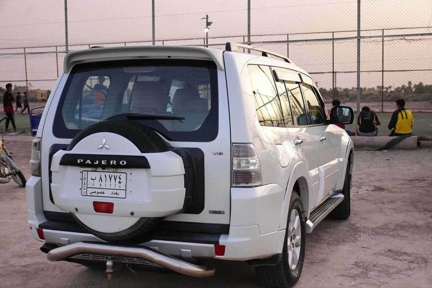بايجيرو ٢٠١٠ حبتور فوووول مواصفات رقم بغداد مكفوله وجاهزه ما عدا رصعات بارد قليله السعر ١٤٥ مكانهه ديوانيه للأستفسار ***********
