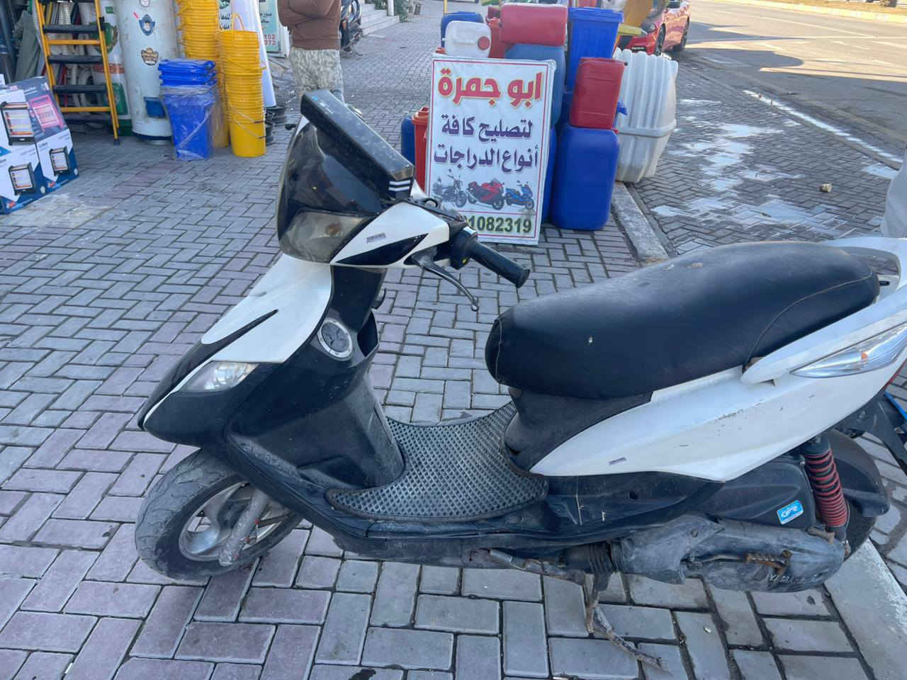 دراجه ثعلب للبيع دراجه نضيفه مابيه نقص بس شغلات بصيطه السعر 500وبيه مجال لشراي مكاني غزاليه ***********بي واتساب
