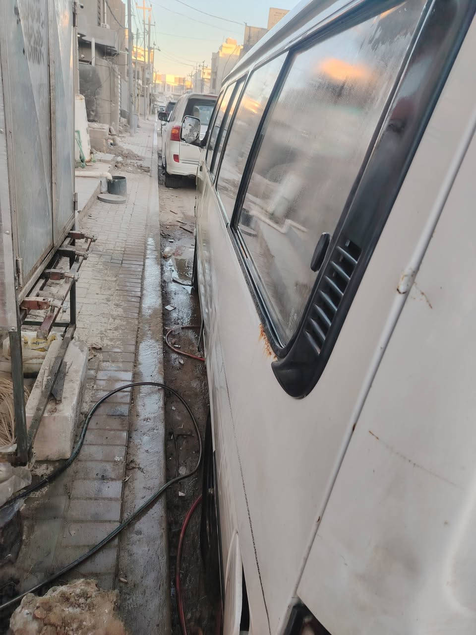 فوتون موصليه ٢٠١٤ بأسم مواطن ماعليها اشارت حجز
مكينه خيط بخار

كير واكسن خير من الله حداديه نص عمر كهربائيات كلها شغلاته تخم تاير ماعده واحد تعبان

بيها مازدتها مكسوره وشلتها

السعر ٢٥ وبيها مجال

الديوانيه ***********
