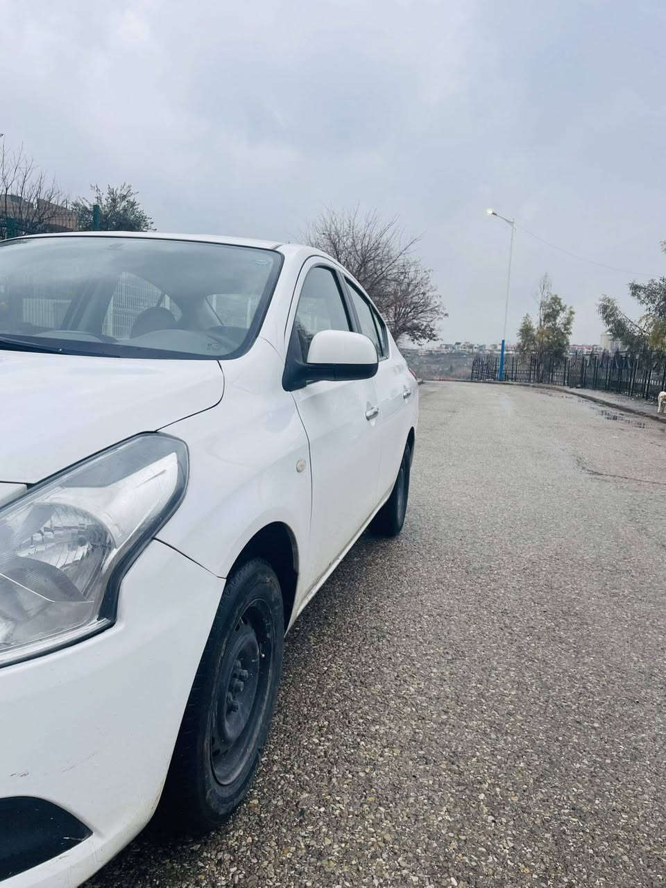 بەناوی خوا...
نیسان سەنی لاکشمیبای بۆ فرۆشتن
مۆدێلی 2018
بێ بۆیاخ 
سەنەوی تازە 
دەسک ستیل شاشە ئایپاد سوکان ڤۆلیۆم 
بێ تەقە وڕەقەهەموو گیانی بەشەرت 
ماڵی دۆستە سەیارەکە هی ماڵی خۆمە هەتا بڵێی بێ موشکیلەیە هەموو گیانی بەشەرت چرکەی تیا نیە 
نرخی107 گەڵا و مەعامەلە لە سلێمانیم 
ژ.م *********** السليمانية, العراق
