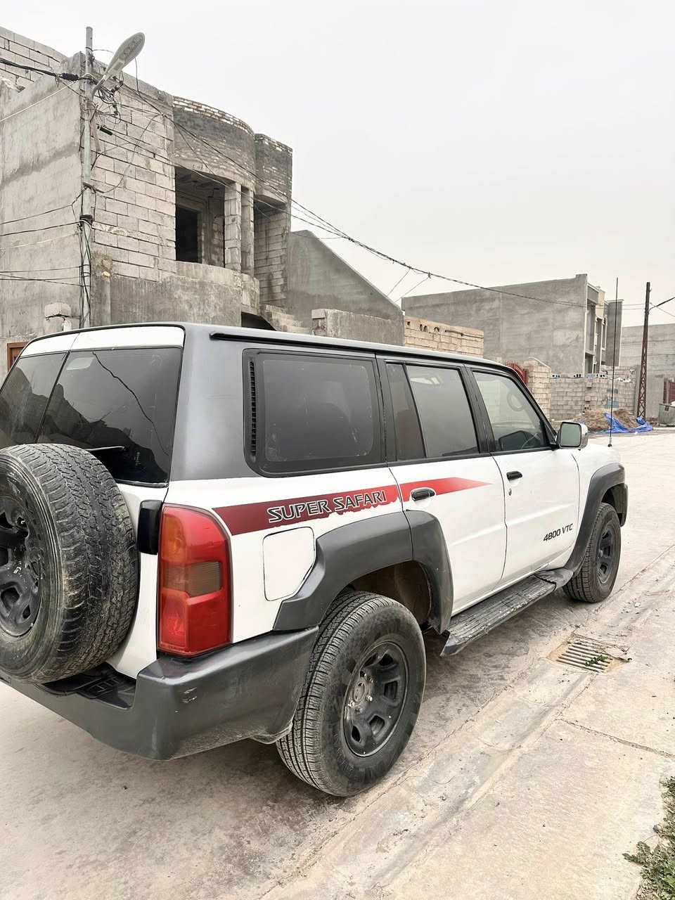 نيسان باترول 2008 للبيع
سيارة مال مزاد وزارة الداخلية  سيارة نضيفة محرك 4800، محرك و كير بلاد،كير اوتماتيك بانزين  
للستفسار 
 اتصل ‭0773 992 9467‬
