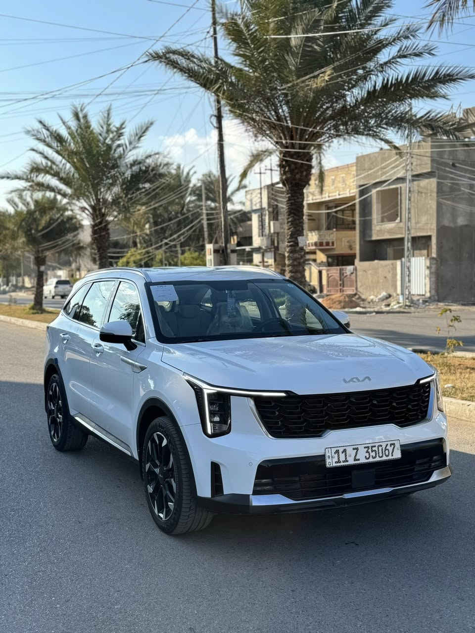 ‏‎سلام عليكم
للبيع 

كيا سورينتو 2025  قماره حديد 
رقم بغداد بسمي
‏ KIA SORENTO 2025

‼️ ضمان 5سنوات او 100الف كيلو متر ‼️--كامرات عدد-2 -داخل 64لون-رادار  🔥
بيها بارد صغير بصندوك 
🚘 خليجي 

🚘 ماشية 13 الف  

🚘 موديل 2025

⚙️ حجم المحرك 6سلندر 3500

⚙️ مرتبط بناقل حركة أوتوماتيك

🔑 مفتاح التشغيل بصمة 

     

🚗 فتح الصندوق كهرباء 

🚗 دفع ثنائي FWD 

‼️ اريل نفكيتر 

📍حساسات أمامية 

📍حساسات خلفية 

💡لايت زينون + LED 

🔦 كشافات 

🔦️ بك لايت LED 

🚘 قبضات أبواب من الألمنيوم

🚘 دخول بصمة ذكي 

🛞 ويل كب 20

🛞 4 دسك

✨️ اشارة في المرايا الجانبية 

✨️ المرايا قابلة للطي كهرباء

🌧 ماسحة خلفية +حساس مطر 

كشاف ضباب 

🎈عدد AIR BAG 2

🚗 ا ABS 

🖥 دشبول شاشة ديجيتال 

🖥 شاشة Apple Car play 

📷 كاميرا دوارة 360

💡الانارة الداخلية LED 

⭕️ مقود جلد حياكة 

🛣 مثبت السرعة Cruise 

🎶 المودات والاوامر الصوتية

🎶 ا Bluetooth / T YPCE  

🔋شاحن هاتف Wireless 

⚡️مخرج منفذ الطاقة 

🔍فحص نظام السيارة 

💺تتسع المقصورة ل 7 ركاب

💺المقاعد مخمل لون أبيض  فول كهرباء

💺حركة المقاعد الامامية كهرباء

👶 مثبت مقعد الطفل ISOFIX

❄️ تبريد شاشة لمس مناخين منفصلين 

❄️ 3 قطع تبريد 

🚘 أوضاع القيادة Drive Mode 

⛷️ نظام مانع الانزلاق 

⛰️ نظام نزول المنحدرات 

🟩 السعر المطلوب  _ ( 315$ )💸

مكانها بغداد سيدية 

لاستفسار الاتصال ع الارقام التالية 📲📲
***********

