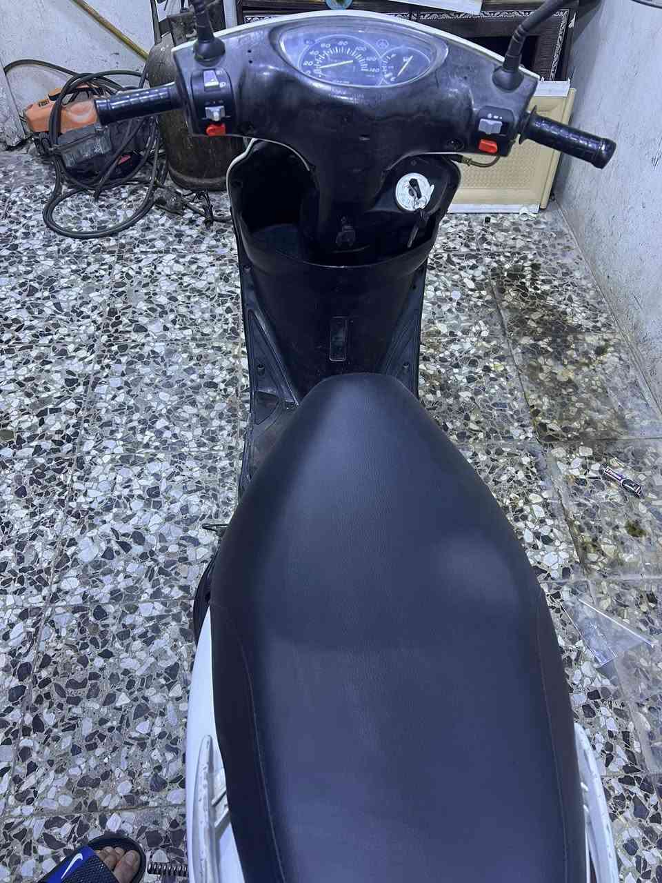 سلام عليكم دراجه بريز للبيع  كامله مابيه نقص كله شغاله نكره سلف وهندر مكينه ناعمه السعر٤٥٠وبيه مجال بغداد الدوره الرقم واتساب  *********** رصيد ***********الشراي يتصل
