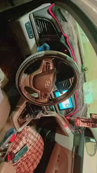 النتره 2017 وارد أمريكي محرك 2000 دوش المرغوب تخم تاير جديد نص مواصفات ماشيه 105الف صدر امامي وخلفي كلها جديد تحكم ستيرن شاشه كامره نظام قيادة نورمل وسبورت و يكو السونار جديد الباقي كله بشرط ليبل واحد الباقي مكفول السعر 140 ورقه وبيه مجال للاستفسار الاتصال ***********
