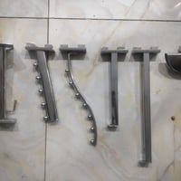 حملات • متوفر • راسل خاص