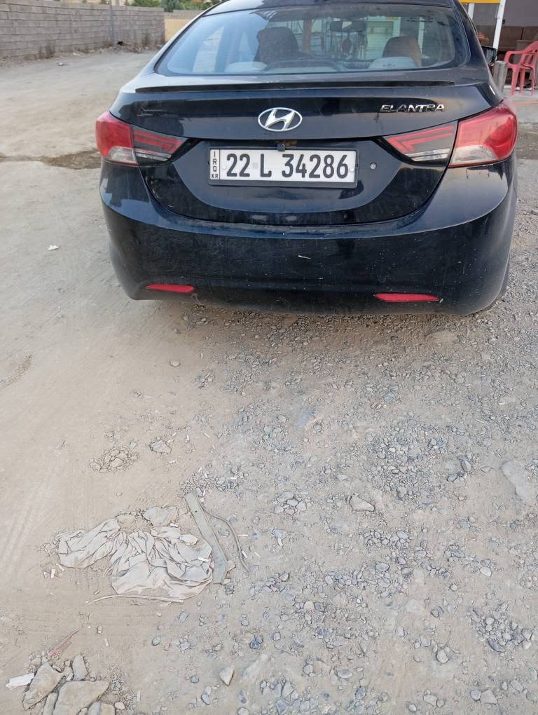 مەکینە تەعمیر کرایتەوەمەکینە 16 مەرخوب  هیج عەیبی نیە 2 وەرەق خەرامەی لەسەر ئەویش دوای معاملە  لەگەل ئیم جی جیتیش ئەگۆرمەوە رەنک سبی شوین سوران  نرخی 93 کەلاک توزیک مەجال سەنەوی تا2028 نوێ کرایتەوە بەناوی خومە
*********** سوران, أربيل
