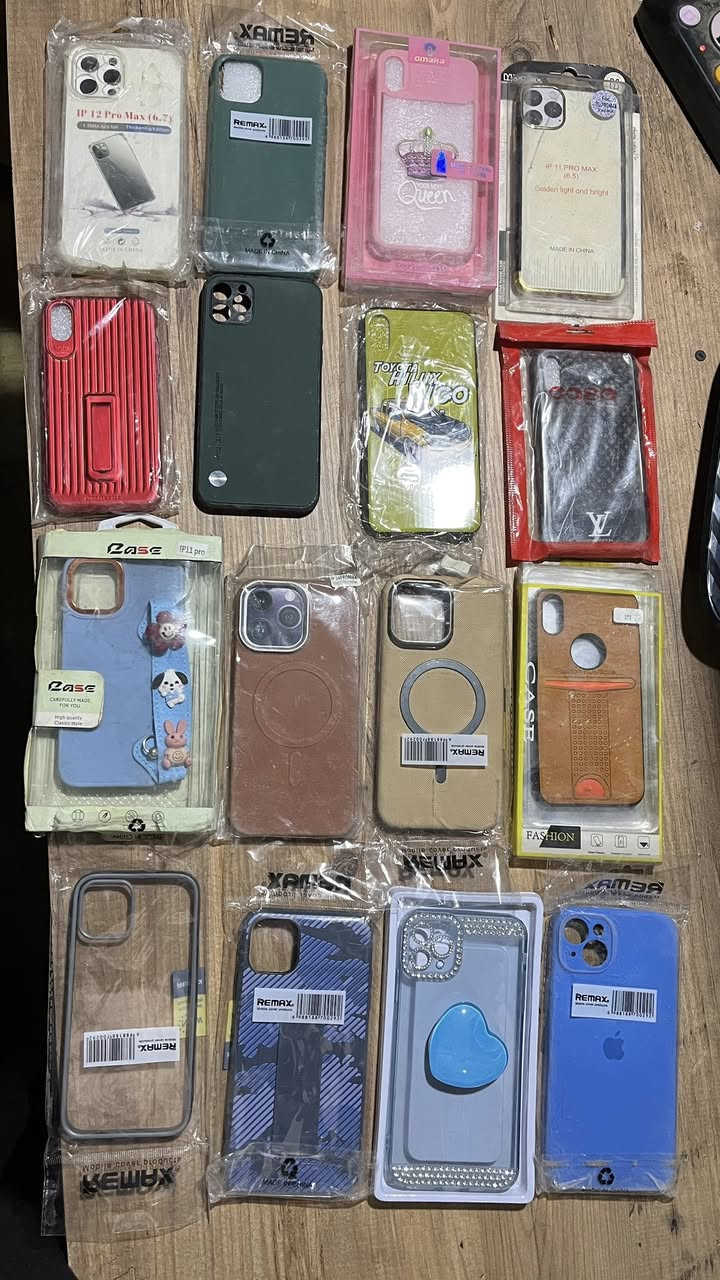 متوفر كفرات ايفون فقط
موجود توصيل


**إذا كنت صاحب هذا الإعلان وتريد حذفه لأي سبب، رجاءا أرسل رسالة إلى الدعم الفني**