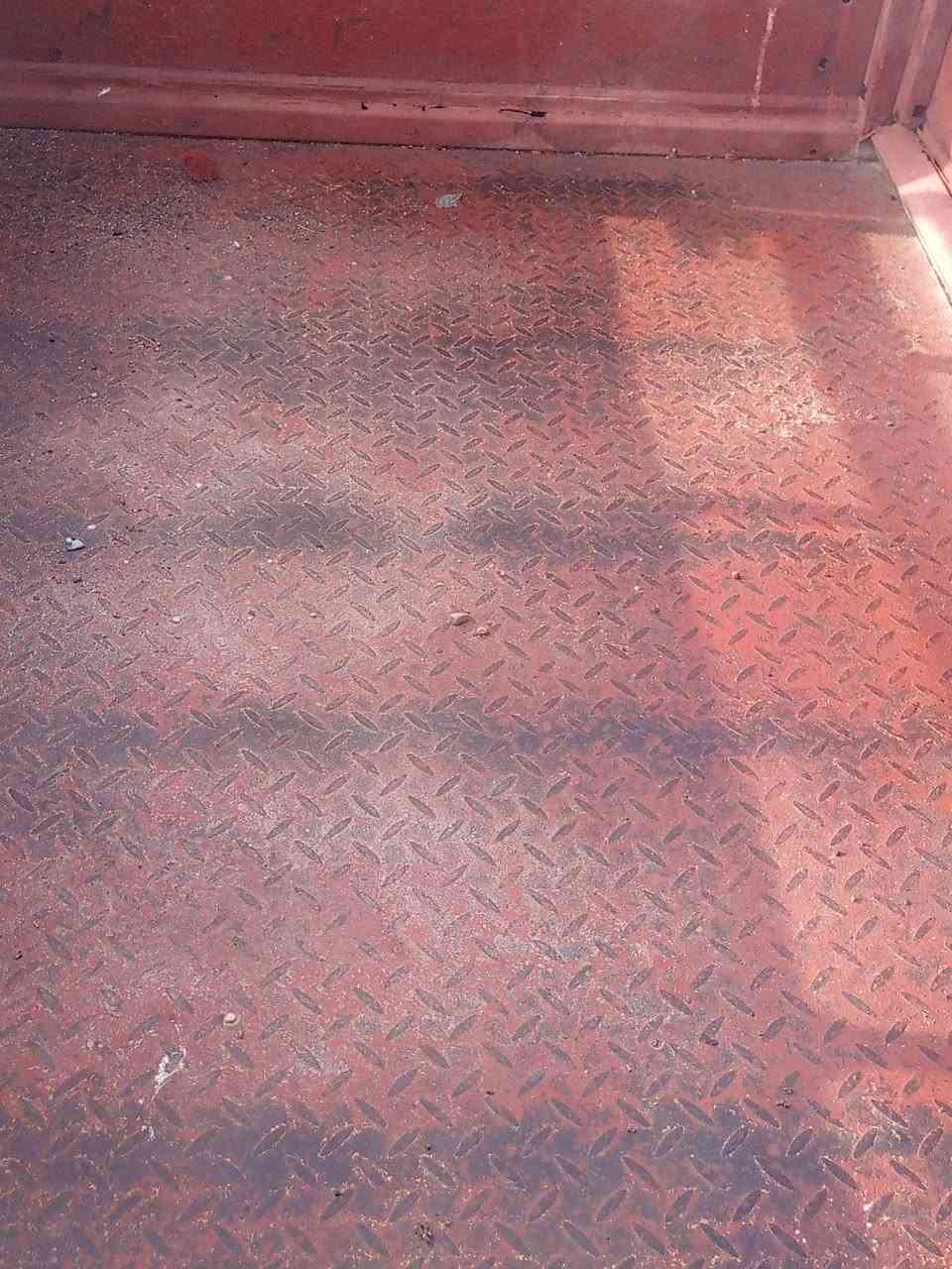 السلام عليكم.....ستوته بدون (دايوان) للبيع.... شاصي مكفول... وكهربايات شغاله.... بدي نضيف... ولستوته شوف العين كدامكم..... السعر(٧٠٠)متواجد خاص


**إذا كنت صاحب هذا الإعلان وتريد حذفه لأي سبب، رجاءا أرسل رسالة إلى الدعم الفني**