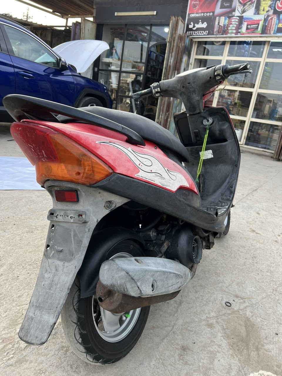 سلام عليكم دراجه ماكس عدله دراجه شلعه ومعدل فول لايت عدسه بلادي كهربائيات كله شغاله ما بيه اي نقص فول ملاح مكفوله كفاله عامه رقمي *********** مكاني بغداد حي نصر
