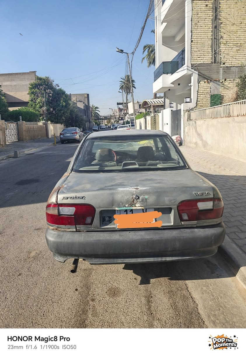السلام عليكم
بروتون 2005 كير أوتو 
مكينه و كير تمام الصدر يرادله ترتيب 
الخارج شوفت عينك 
داخلها جيد باسمي هزه جديده
وسنويه جديده 
السعر 29 ورقه و بيها مجال
مكاني بغداد هاتف ***********
