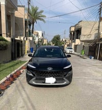 كونا 2023  محرك 2000 دوش ماشيه 65 كيلو  مرقمه جاهز  سعرها 155  التواصل...