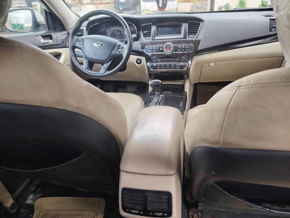 السلام عليكم للبيع الموديل 2014

كيا كادينزا خليجي  داخل ملكي 

السيارة فول ١/١  

6 سلندر 

اللون ابيض لؤلؤي🩷

المواصفات✅

فول فول 👍

-تشغيل بصمة مع بصمة الابواب الامامية🎶

داخل  كريمي ملكي ❤️

-نظام ترحيب😍

-انارة بالمرايات والابواب الامامية👍

-كاميرا وحساسات خلفية❤️

-حساس ماسحات💕

-بردة خلفية متحركة👍

-كشنات كهربائية جلد تدفئة وتبريد  ❤️

-كشنات خزن ميموري 🥰

-لوحة تحكم بالكشن الخلفي👍

-لد امامي وخلفي💕

-تحكم كامل بالستيرن💁

-شفتات ستيرن رياضي بلادي❤️

-نظام ترحيب 👌

-اشاير مري+شفط+قلاب 💁

وباقي مواصفات الكادينزا معروفه 

السيارة مضيوف الهة منضومة غاز كاملة 

السيارة رقم بغداد منتهية السنوية قبل شهر 

السعر 135 

مكان السيارة البصرة القبلة

*********** البصرة, العراق
