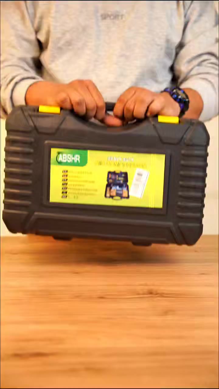 منفاخ إطارات السيارات 🚗💨
خلي سيارتك دائمًا جاهزة للطريق! مع هذا المنفاخ العملي تگدر تنفخ الإطارات بسرعة وسهولة بأي وقت ⏱️⚡
حجمه صغير ومحمول 📦 ينفع بالسيارة أو بالبيت، ويشتغل بكفاءة عالية حتى بالحالات الطارئة 🛠️🚨
لا تضيع وقتك بالمحطات… الحل بإيدك! 😉
 #سيارات #ادوات #منفاخ


**إذا كنت صاحب هذا الإعلان وتريد حذفه لأي سبب، رجاءا أرسل رسالة إلى الدعم الفني**