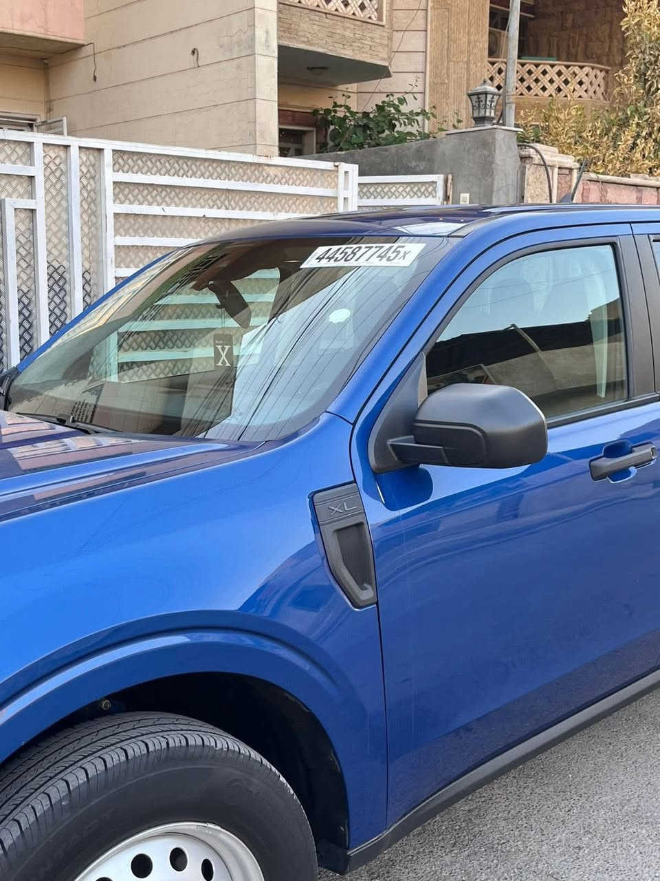 فورد مافرك للبيع مرقمة وجاهزة وبيها سنوية بس تحويل 
موديل 2024 هايبرد 
وحادثها موجود بالصور 
سعرها 195 وبيها مجال بسيط 
***********
