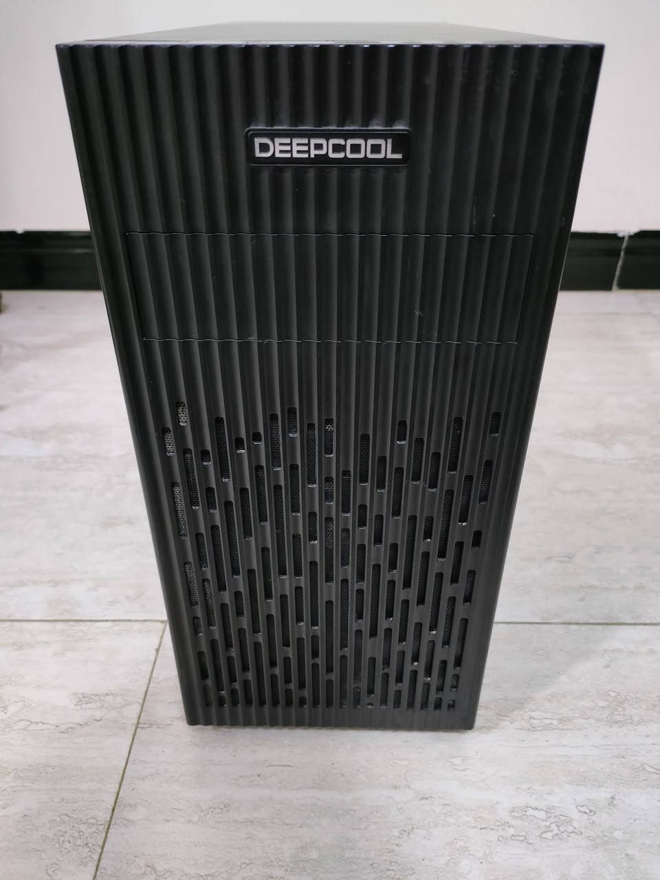 PC gaming 
CPU : i5 -7400 
GPU: GTX 1650 ZOTAC GAMING 
RAM: 8GB DDR4  2400mHz Ballistix
SSD WESTERN DIGITAL 240 GB
POWER X Factor 600w
Motherboard: GIGABYTE H110M-S2PT
CASE: DEEPCOOL 
السعر 360 وبيها مجال 
مكاني بغداد البنوك
الشراي خاص ويدلل علينا


**إذا كنت صاحب هذا الإعلان وتريد حذفه لأي سبب، رجاءا أرسل رسالة إلى الدعم الفني**