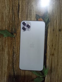آيفون ١١ برو ماكس • ٢٥٦ • نجف الأشرف