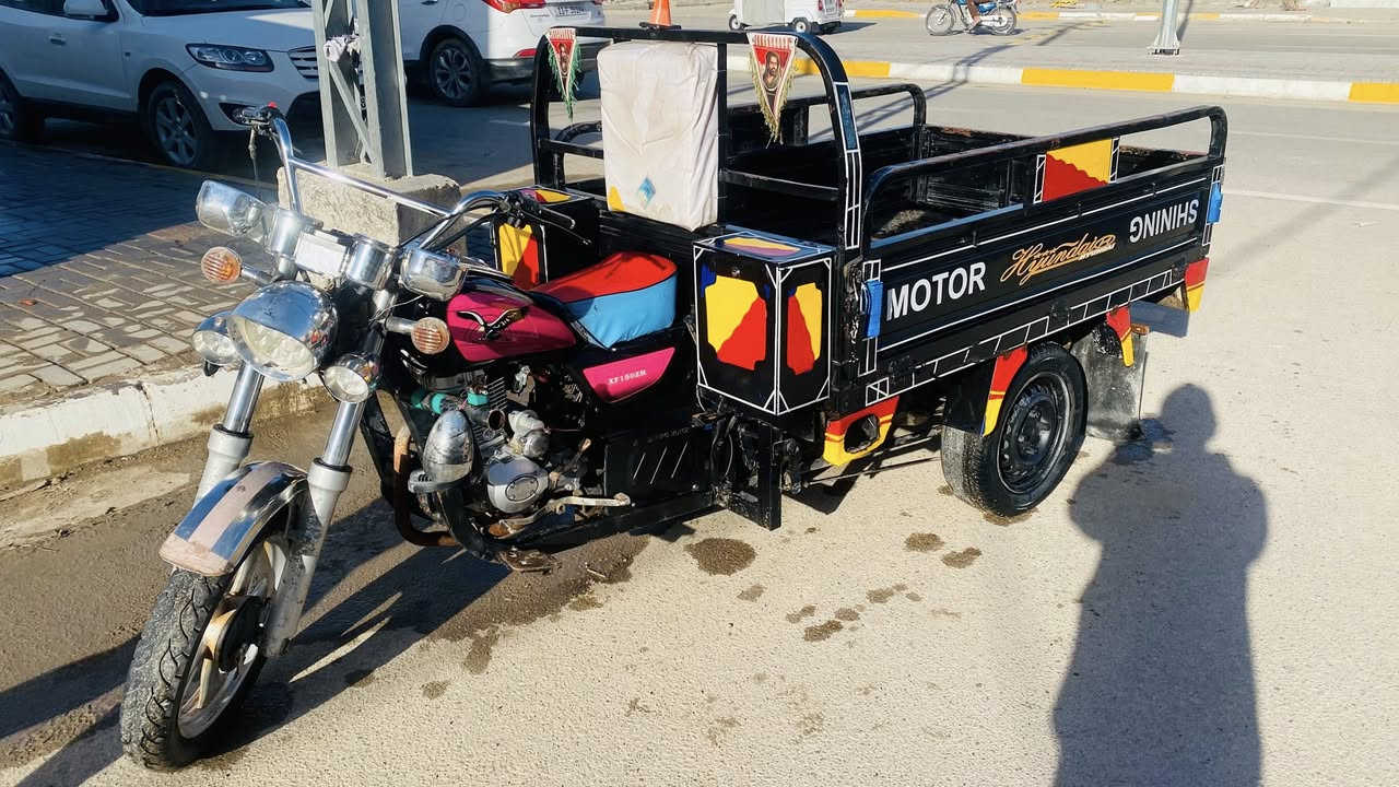 السلام عليكم
ستوته مدري شيسمونها 😂 موديل 18 اوراق الكشر شوفت عينك المحرك ساعه اتعهدلك بي من صوت من تنقيص من بخار من اي حاكه كهربائيات كلا شغال عوزها بس باتري  مكاني واسط نعمانيه السعر 1,300 وبيها مجال للاستفسار ***********
