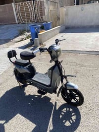 دراجه لبيع حجم 14بدون بطاريات دراجة كاملة مكملة بس نقص بطاريات هورن لا...