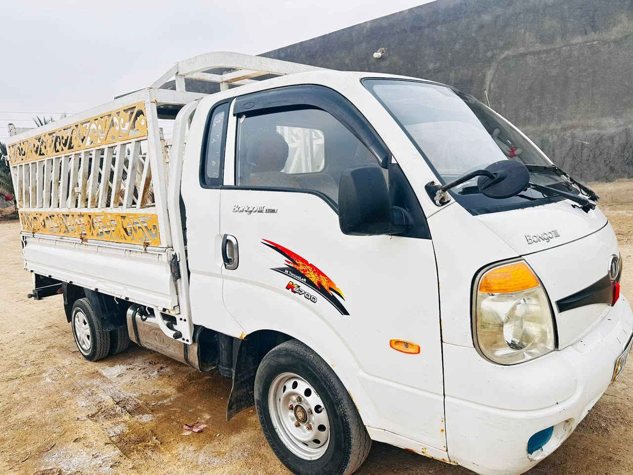 السلام عليكم  اللبيع موديل ٢٠٠٧ مكفوله سيارة جاهزه من كل النواحي محرك كير اكسن شرط بسمي مداور مباشر العنوان سماوة الرميثه ***********
