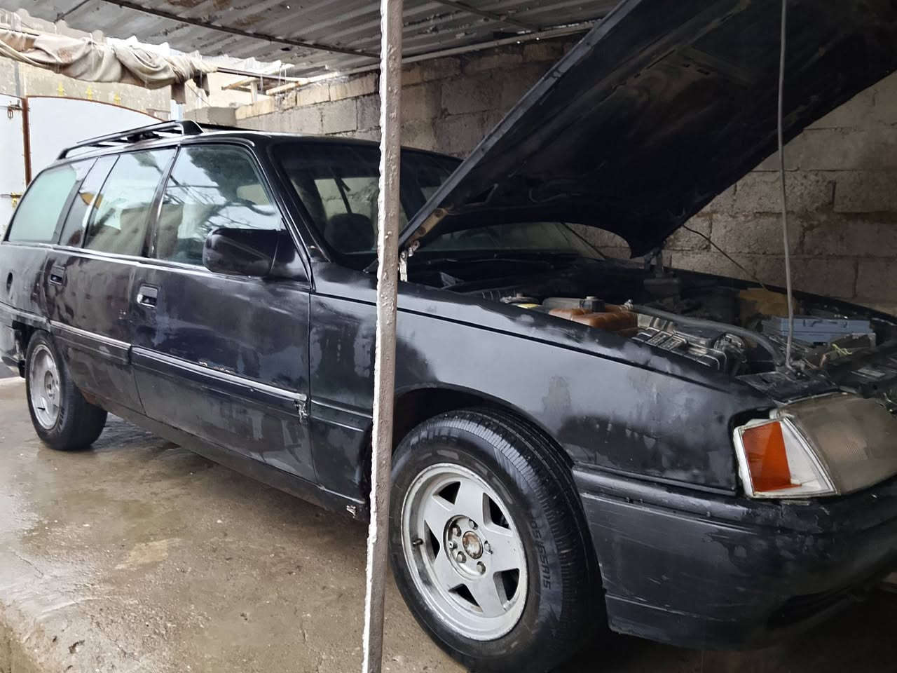 اوبل اوميكا ستيشن رقم مسطره نينوى تحويل ثاني يوم حجم20رقم انكليزي سنويه2030 هزه بعد ماساقطه مع كوبون بانزين الكتروني شرط التحويل طخم تايرات جديد طك باتري جديد قبل اسبوع طخم امامي وخلفي خيسان مابيها الشاصي نضيف مامكسور كهربائيات شغاله كير عادي شرط بس المحرك بي نفخ وصرف السياره مال بيت ومال رزق 

 السعر20ورقه وبيها مجال للطيبين ***********
