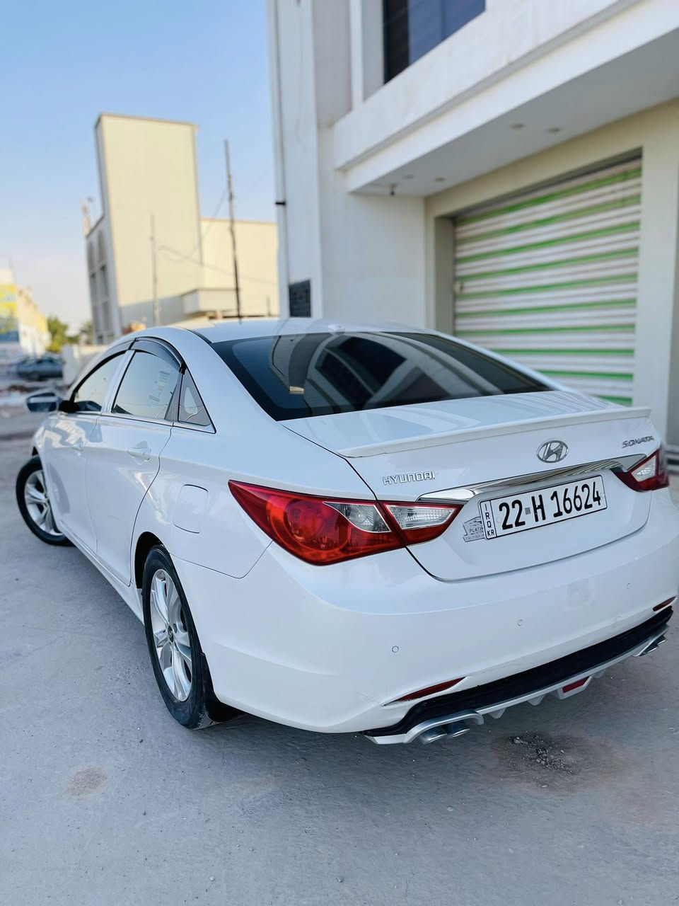 تحية طيبة. 

سوناتا 2011.  خليجي.     كفالة .    رقم ارييل الجديد 

تحويل او وكالة مباشر. 

محرك 2400. دوش.  وضع شركة   سيارة 

نضافة 💯%

مواصفات. 

حساسات.

.  اشاير بل مري.  تحكمات جهتين.   كشافات زنون مري شفط.  ويل كروم.  
يدات نيكل.   ستيل 

السيارة حلوة وجديدة. اي.  نقص مابيها.    ✅

للبيع او المراوس.   السعر.  122وبيها مجال 

***********.   مكاني.  بابل
