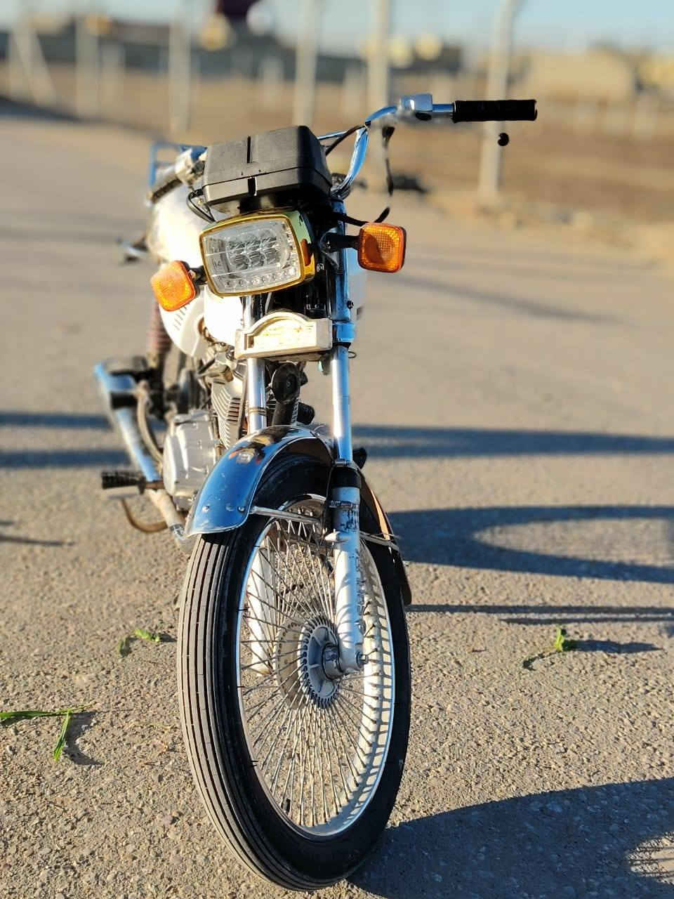 تايرك للبيع مديل23
اوراق اصولي مكينه مجفته مره وحده دراجة خير من الله  كهربائيات دشبول كله شغال السعر 400  مكاني حله كفل السيوف رقمي ***********
