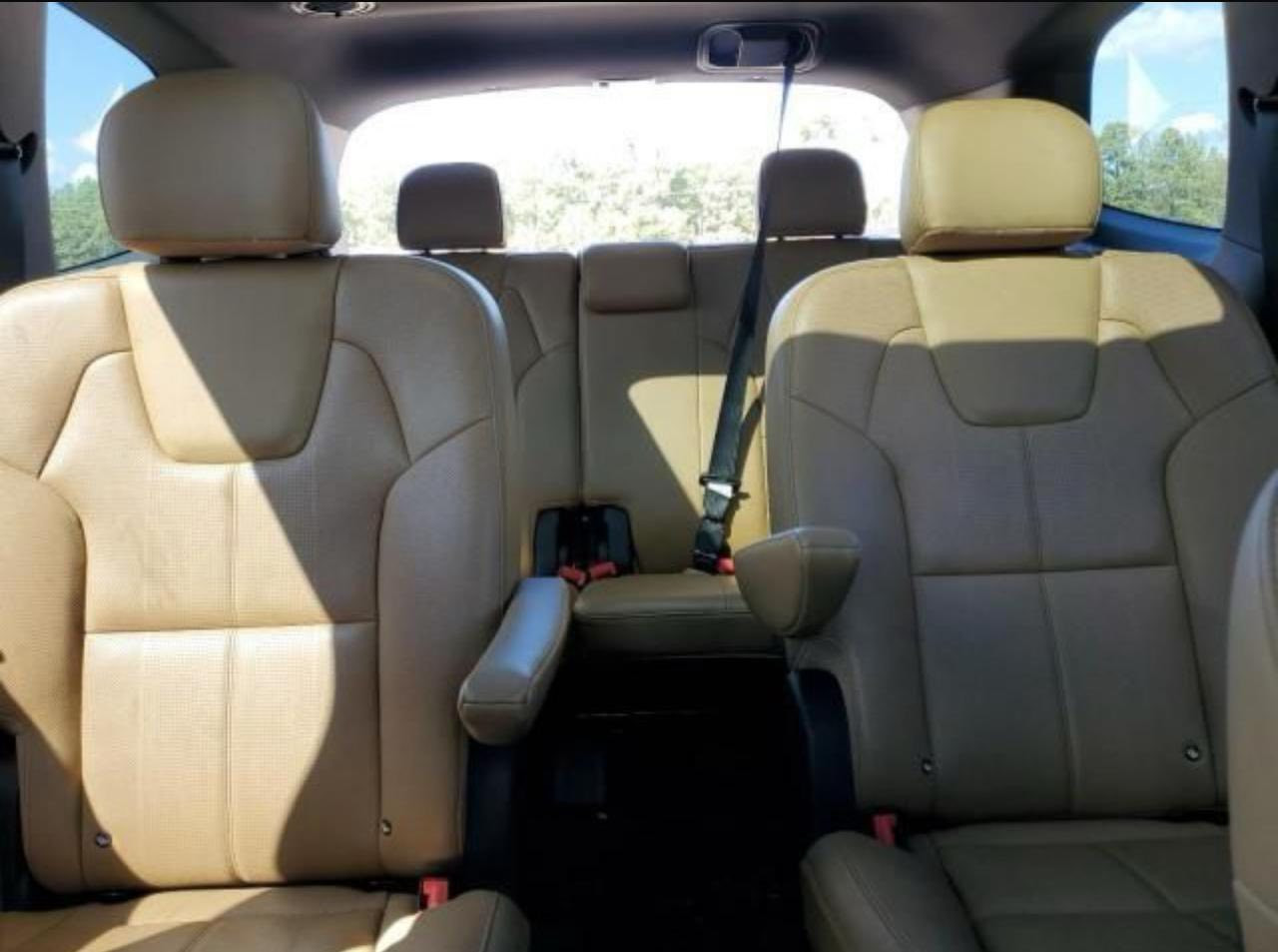 السلام عليكم كيا تيلورايد 2022 وارد امريكي فول 1/1 برستيج اعلى مواصفات بلتيلورايد مكفوله كفاله عامه من الصبغ حادثه دعاميه اماميه وبارد بلبنيد شويه وصور الحادث موجوده بلمنشور والسونار موجود فول مواصفات 

كراسي منفصله 
كشنات تدفئه تبريد 
بانوراما قطعتين 
كشنات خزن ميموري 
3قطع تبريد 
داخل عسلي 
سستم صوت كامل 
سياره جديده بمعنى الكلمه ماشيه 69٫000 رقم اربيل باسمي تحويل ثاني يوم عنوان بغداد جميله السعر 280 وبيه مجال هـ***********
