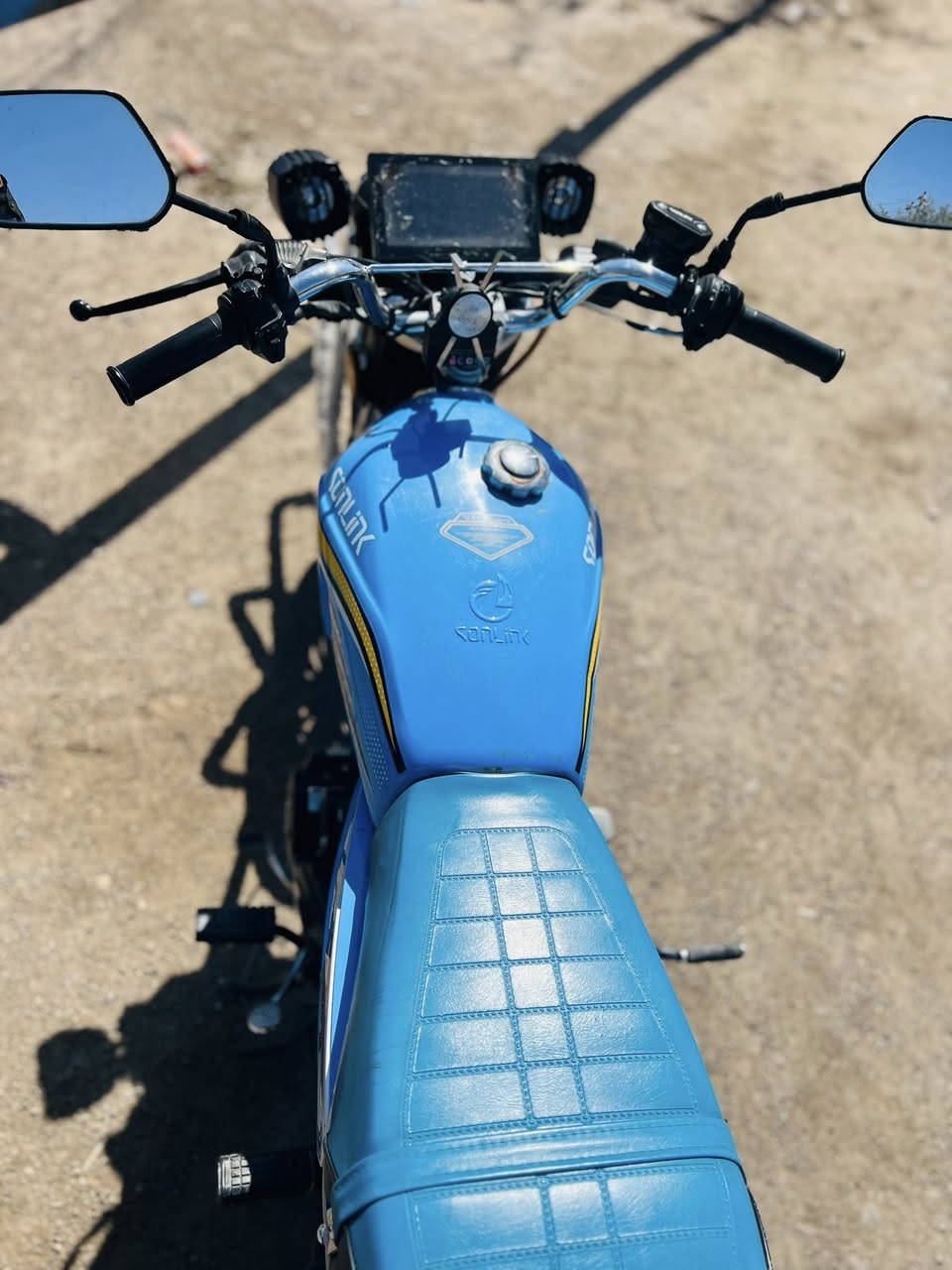 السلام عليكم دراجه سيفان 25 بعده جديده مجبزه حلوه ونضيفه السعر خاص شراي اتصل ***********
