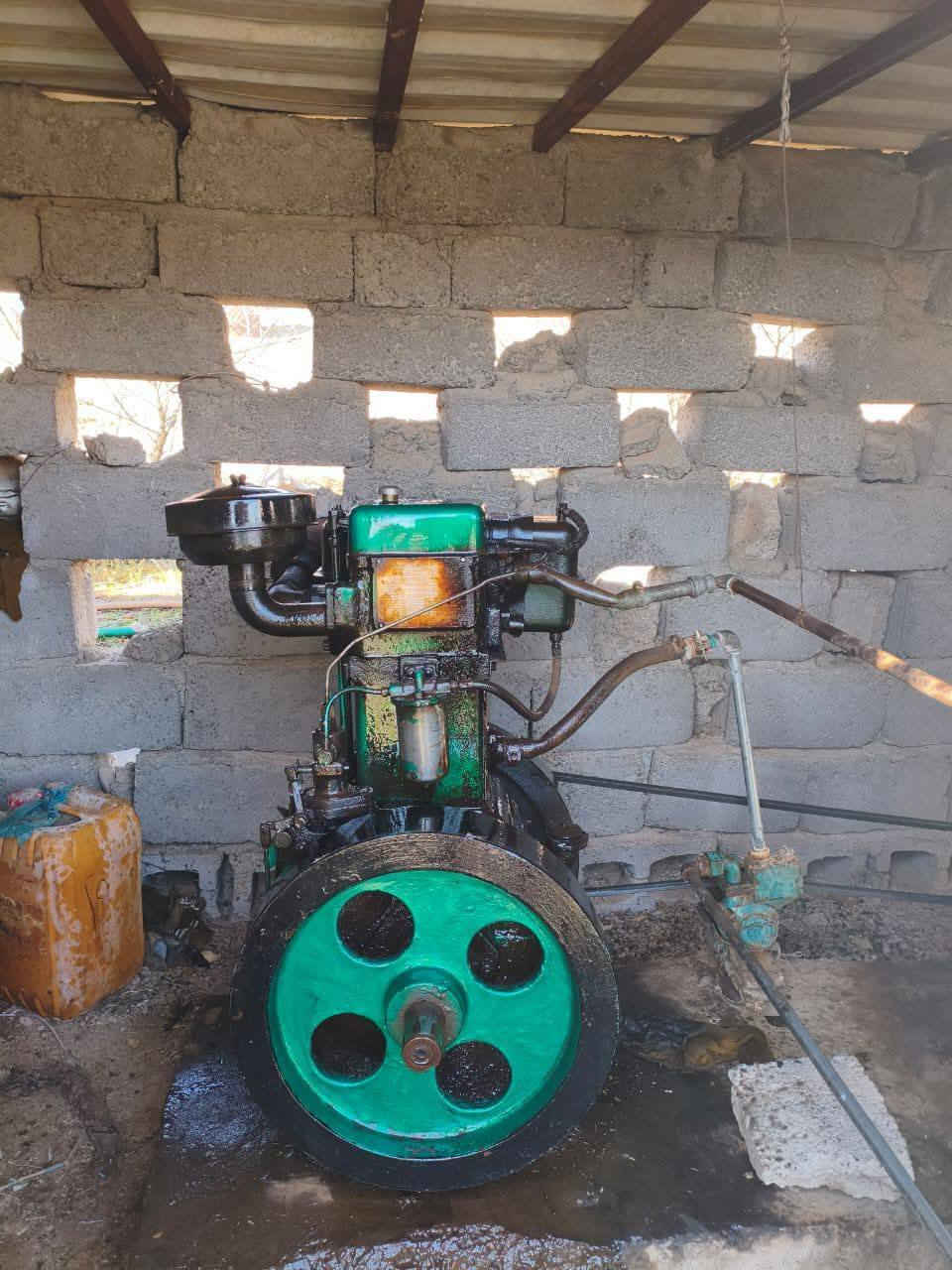 السلام عليكم
مكلف بالنشر 
لستر توبلان 
جنيرتر 10KV
السعر 900 الف وبيها مجال 
جديده مستعمل شي قليل 
الاتصال ع الرقم ***********
***********
