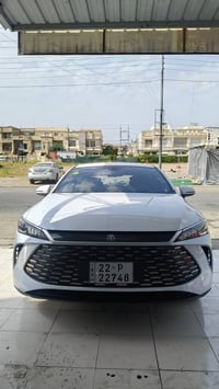 بدون تعديل • بدون صبغ • بدون حوادث