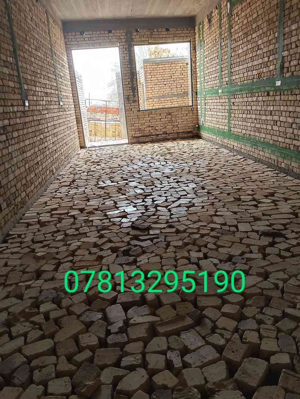 يوجد كادر لحدل والتربيع وقلع التراب وصب الارضيه وتزفيت وتسليط الأسطح يوجد كادر ***********
