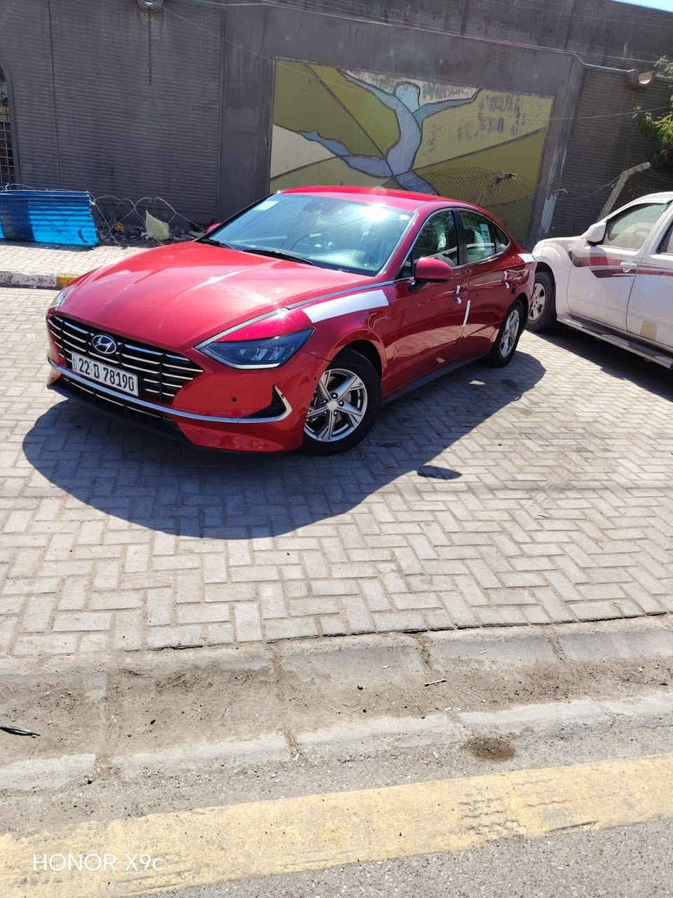 سوناتا موديل ٢٠٢٠ للبيع السياره جاهزه تخم تاير تبريد وتدفئه كير ومحرك ٢٥٠٠ مكفولات مابيها اي نقص السياره جاهزه من كلشي حادثها موضح بالصور والسونار مرفق وي الصور اني ابيعها مصبوغه حزام سعرها ١٢٥ وبيها مجال مكاني بغداد قرب جامعة المشرق للإستفسار 

*********** بغداد, العراق
