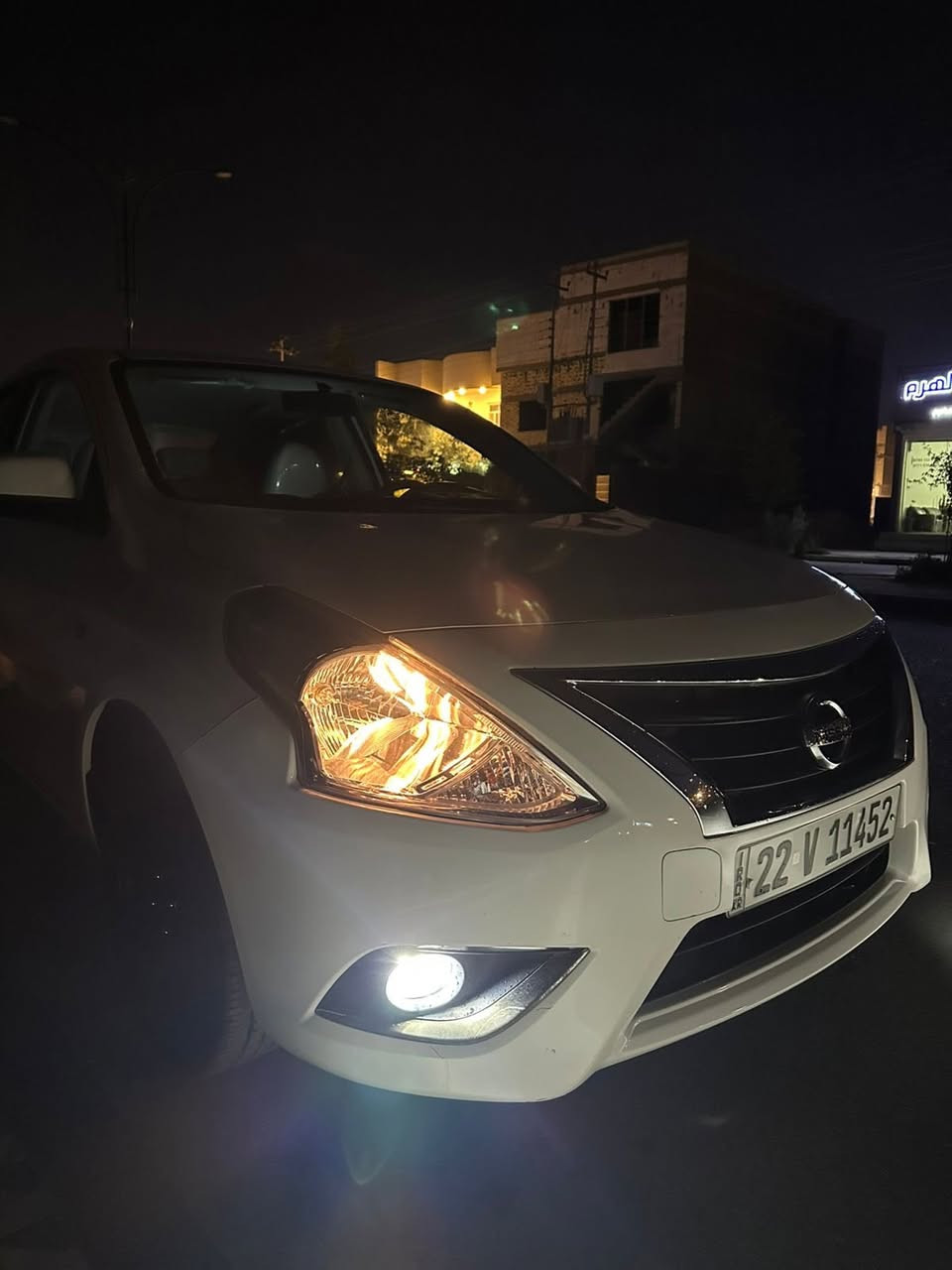 نيسان سني موديل 2024
بيها ضربه بسيطه بالباب دحكه
السعر 124
الاتصال والاستفسار ***********
