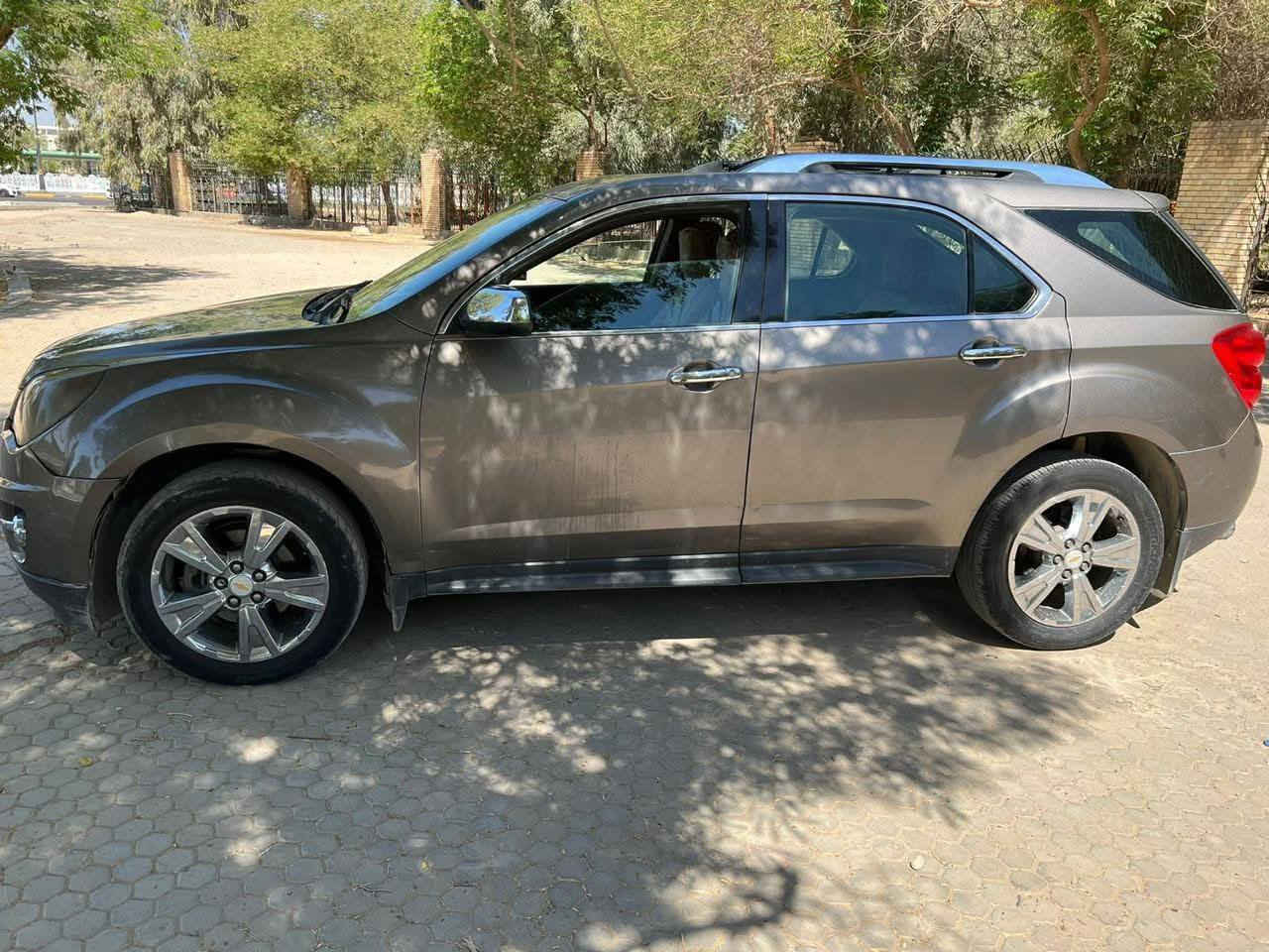 ◦ سياره شوفر ايكونكس 2010 LTZ
◦ فول مواصفات ماعدا البصمه 

 ◦ محرك 3500 

 ◦ مقاعد جلد + مقعد السائق كهربائي 

 ◦ تحكمات ستيرن 

 ◦ سلايد روف 

 ◦ مثبت سرعه 

 ◦ صندوك كهربائي  

 ◦ مكان السياره بغداد /الكرخ 

 ◦ التواصل ***********

 ◦ السياره وراد كندي بدون حادث او غرق 

 ◦السعر 75 وبيها مجال بسيط 

كير ومحرك مكفول
