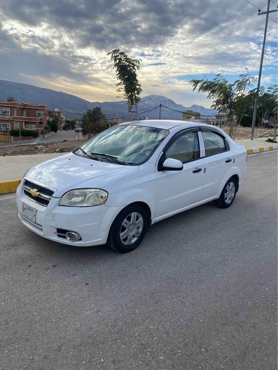 ئەڤیۆ مۆدیل ۲۰۱۱گێڕتۆماتیك خلیجی ناوزرده  ڕەقەم جنوبە سەنەوی  پلاستيكه عەسلی خۆی لەگەڵە بەشەرتی ئەولیاتو حاسیبە بەوشەرتە هەمو کوردستانی پێ بگەڕێ بێ کێشەیە چوارتایەیە تازەی لەژێرا چوارجام کارەبایە تەبریت ساردوگەرم بەشەرت بێ دەعمولێ دراو بێ ساردو شوخت سەیارەکە وەك سفروایە پێویست بەوەسف ناکات لەدەعامی بۆ دەعامی بەشەت ئەی فرۆشم سونه ري  دام ناوه نرخی ٤٨گەڵاو مەجال ***********/*********** دار بنديهكان, السليمانية
