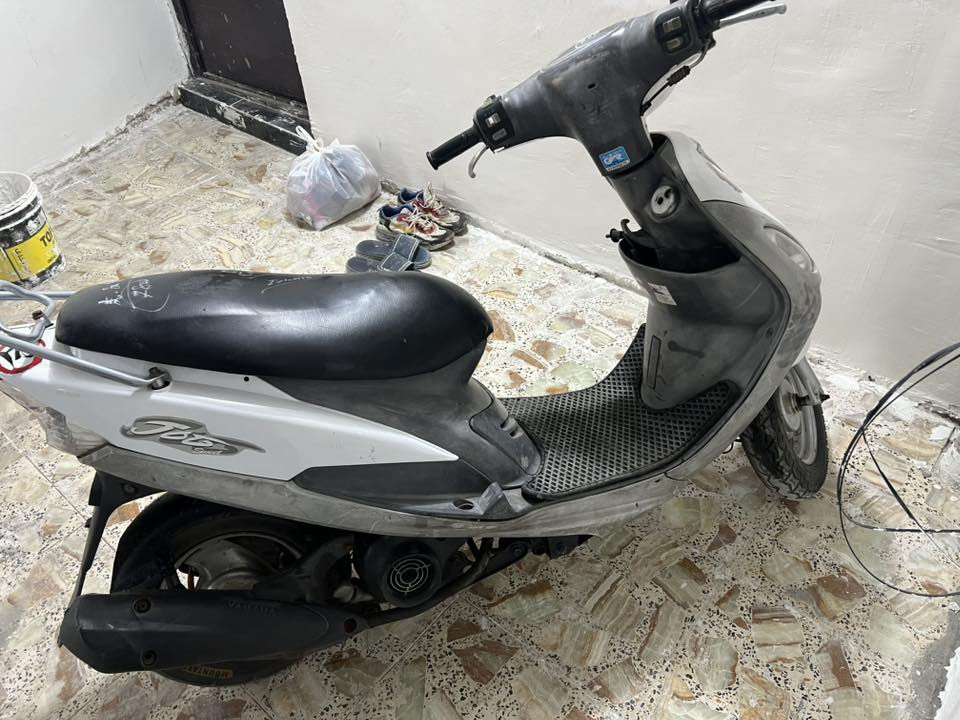 للبيع صالهه 7اشهر من نزلتهه حاويه السعر 650الرقم***********
