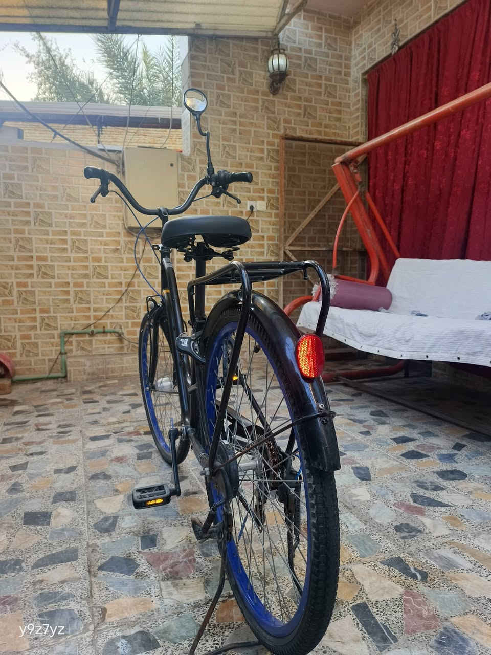 بايسكل بناتي بآلة ياباني للبيع البايسكل كامل أي نقص مابي كير ٥ نمر نضيف ما مستهلك داينمو وكل شيء بي شغال السعر 100 ألف وبي مجال حك الجية للاستفسار واتساب ***********
