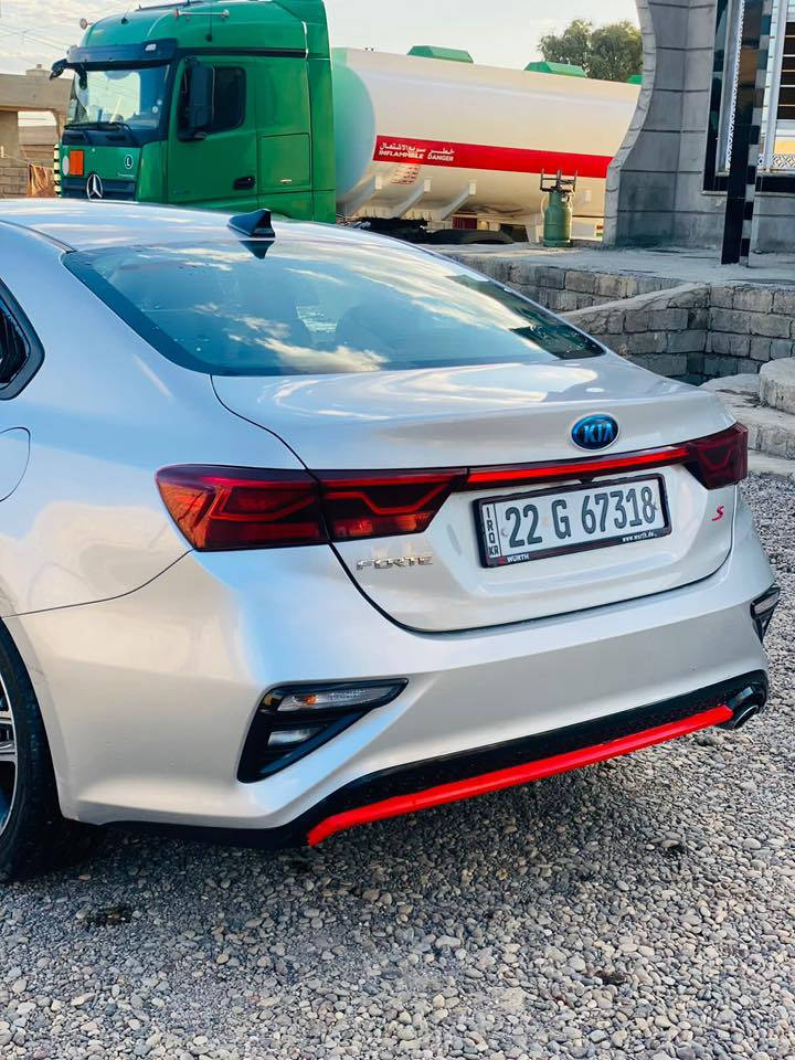 السلام عليكم فورتي موديل 2019مواصفات S
رقم أربيل شرط التحويل 

كير محرك شرط ما مفتوح كير AT

___________________________

مواصفاتS

تحكمات ستير 

اشاير بل مري 

5ويل كب 

بلجكتورات 

مانع انزلاق 

بك لايت لد 

تبريد لمس 

___________

السياره جاملغ بدون دواخل 

بدون أرباك شرط 

_______________

مكان السياره القياره قريه الحاج علي 

للستفسار الاتصال علئ الرقم ***********
