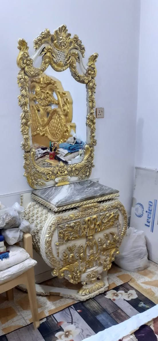 ميز مرايه خشب زان ديمياطي سعرة ١٣٠الف للشراي التواصل على الخاص


**إذا كنت صاحب هذا الإعلان وتريد حذفه لأي سبب، رجاءا أرسل رسالة إلى الدعم الفني**