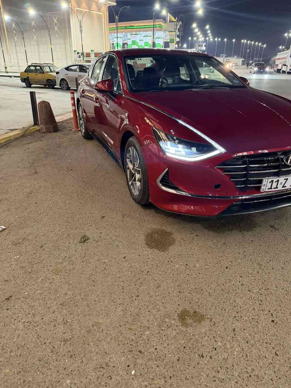 المسافة المقطوعة :7000
حجم المحرك : 2.5
عدد الاسطوانات : ٤ سلندر
اللون : احمر سوناتا موديل 
2023 
الإضافات :
رادار أمامي
بصمة تشغيل
تشغيل عن بعد كراسي كهرباء
4

قطة عمياء &
LED إضاءة
ويل كب مقاس 17®
شاشة تحكم لمس!
اندرويد اوتو
ابل كار بلاي
خرائط
دخول ذكي
صور الحادث موجوده 
رقم بغداد باسمي 
***********
