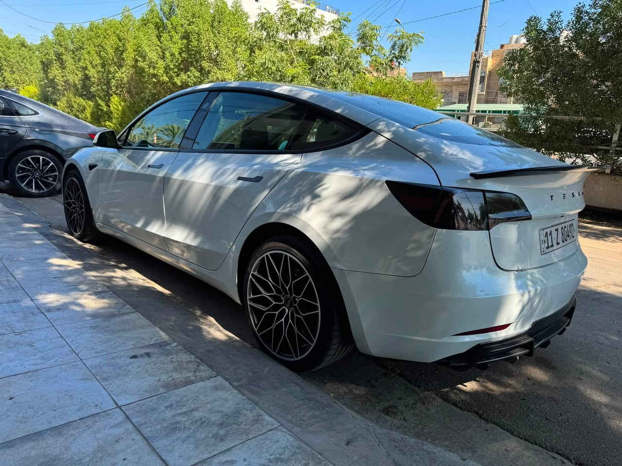 Tesla model 3 2023
51,000mile
Single motor RWD
حادثها جاملغ خلفي وصندوك قطعتين صبغ فقط
السعر 16,500$ وبيها مجال 
***********
بيع او مراوس ب موديل 3 2025 لونك رنج تك ماطور وانطي فرق
