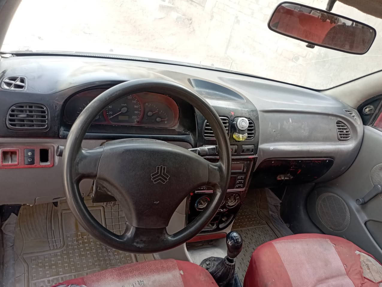 كيا ريو 2001 كير عادي 
كير مكينه مكفولات نقصها حداديه 
مكاني نجف شارع جامعة الكفيل

سعرها 30 وترهم اقصاط مقدمه 20
رقم ***********
