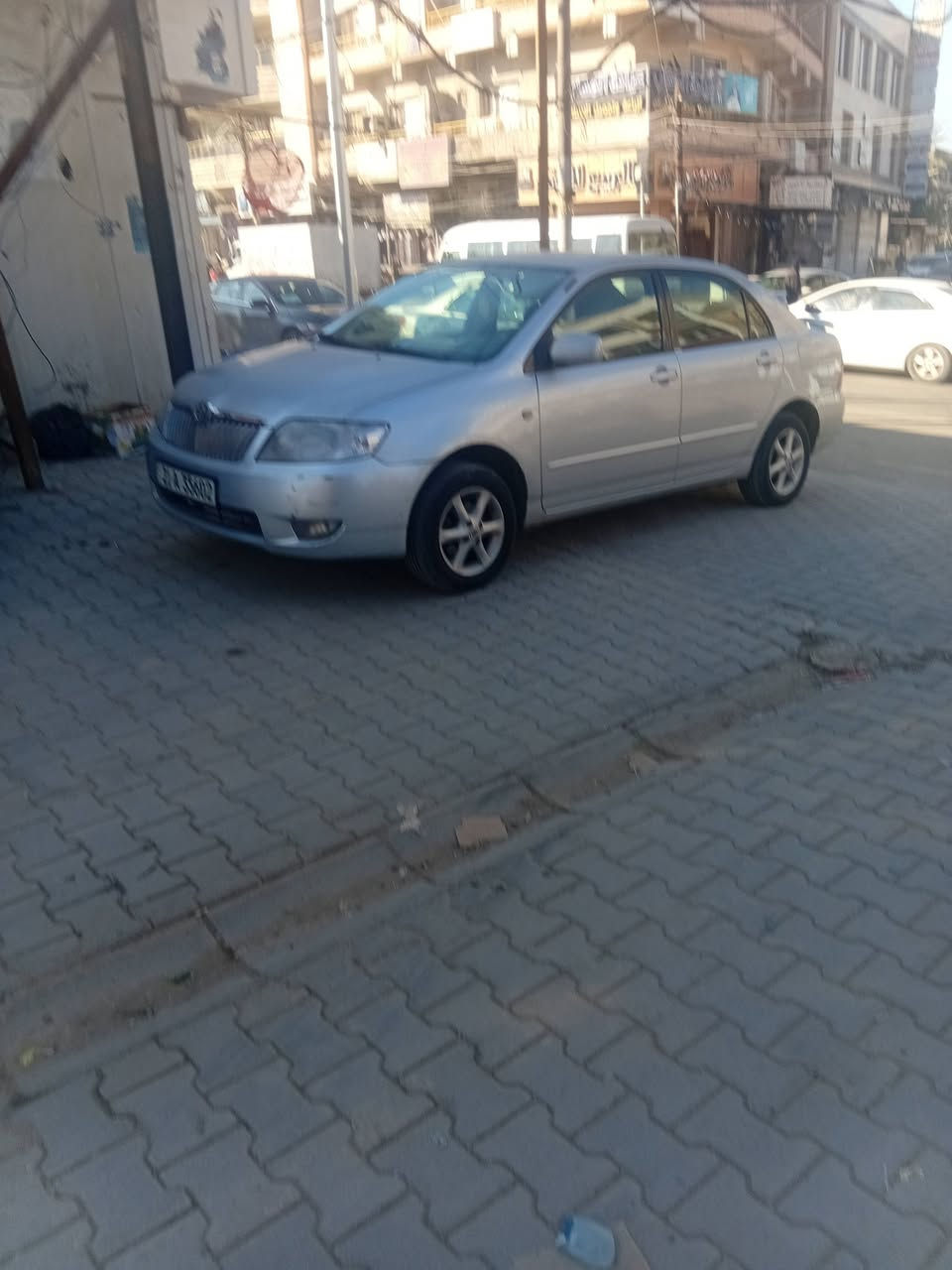 السلام عليكم سياره كورلا بيكاتشو ٢٠٠٧ سليمانية السنوية باسمي نضيفة وبس قطعة صبغ جاملغ الأمامي العنوان سبع ابكار الاعظمية ***********
