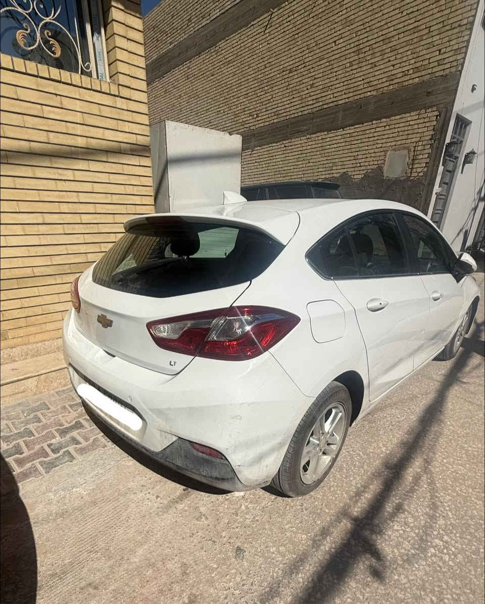 السلام عليكم 
شوفرليت كروز هاتش باك 
السيارة موديل ٢٠١٧ وارد امريكي 
بيها ٣ قطع صبغ السيارة لون ابيض فئة lt فول عدا الفتحة بصمة وشاشة وكشن كهرباء وحساسات خلفية وتدفئة بالكشنات الامامي رقمها كربلاء
 حرة بأسمي سعرها ٨٠$ وبيها مجال
للاستفسار خاص


**إذا كنت صاحب هذا الإعلان وتريد حذفه لأي سبب، رجاءا أرسل رسالة إلى الدعم الفني**