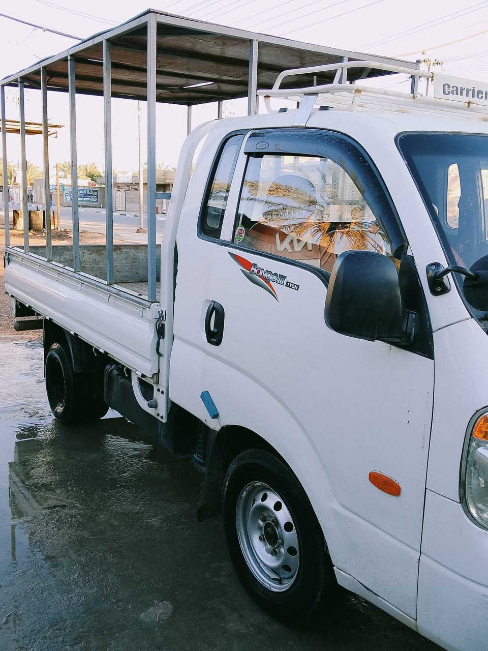 كيه بنكو موديل 2010 سياره توه محوله سنويه 29 هزه جديده رقم شاصي مكفول سياره خير من الله حداده جديده تخم تاير جديد تبريد اكسن دوشمه كله جديده سياره كلش حلوه السعر 93 وبيه مجال المكان البصره قضاء المدينة بني منصور رقم ***********.  بيه وتساب
