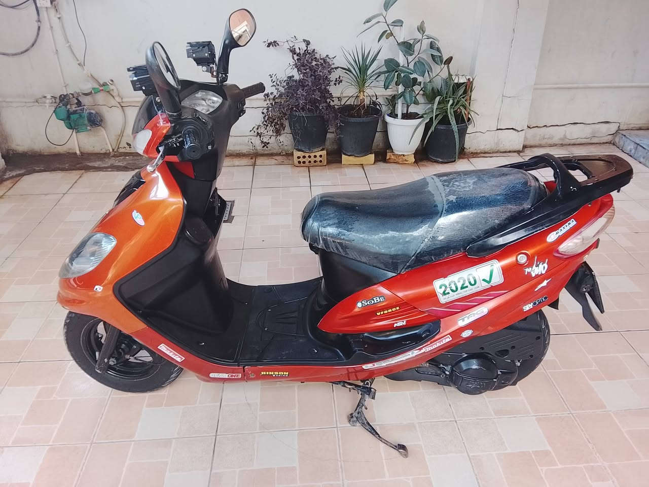 السلام عليكم
دراجه ناريه سايم ابو عيون مسجله لوحات انجليزيه دراجه نظيفه مثل ما موضح بالصوره 
السعر 975 الف وبيها مجال
للتواصل واتساب او اتصل
***********
الرمادي -الخمسه كيلو 
رجاء اذا متريد تشتري لا تعاملني ولا تتواصل
